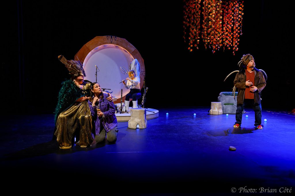 TOQAQ MECIMI PUWIHT / Delphine rêve toujours, production jeunesse, productions Ondinnok et le Théâtre de la Vieille 17.